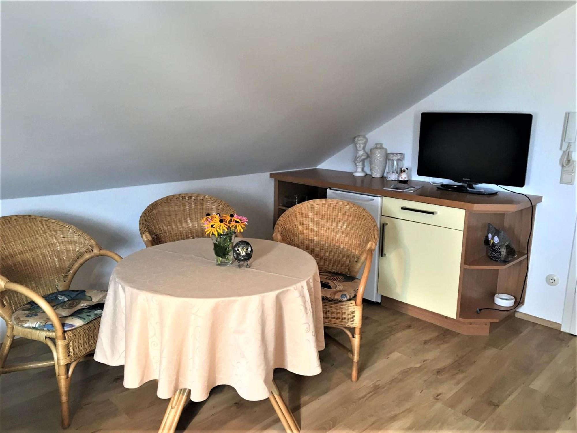 Ferienwohnung Eulennestle เลนซ์เคียร์ช ภายนอก รูปภาพ