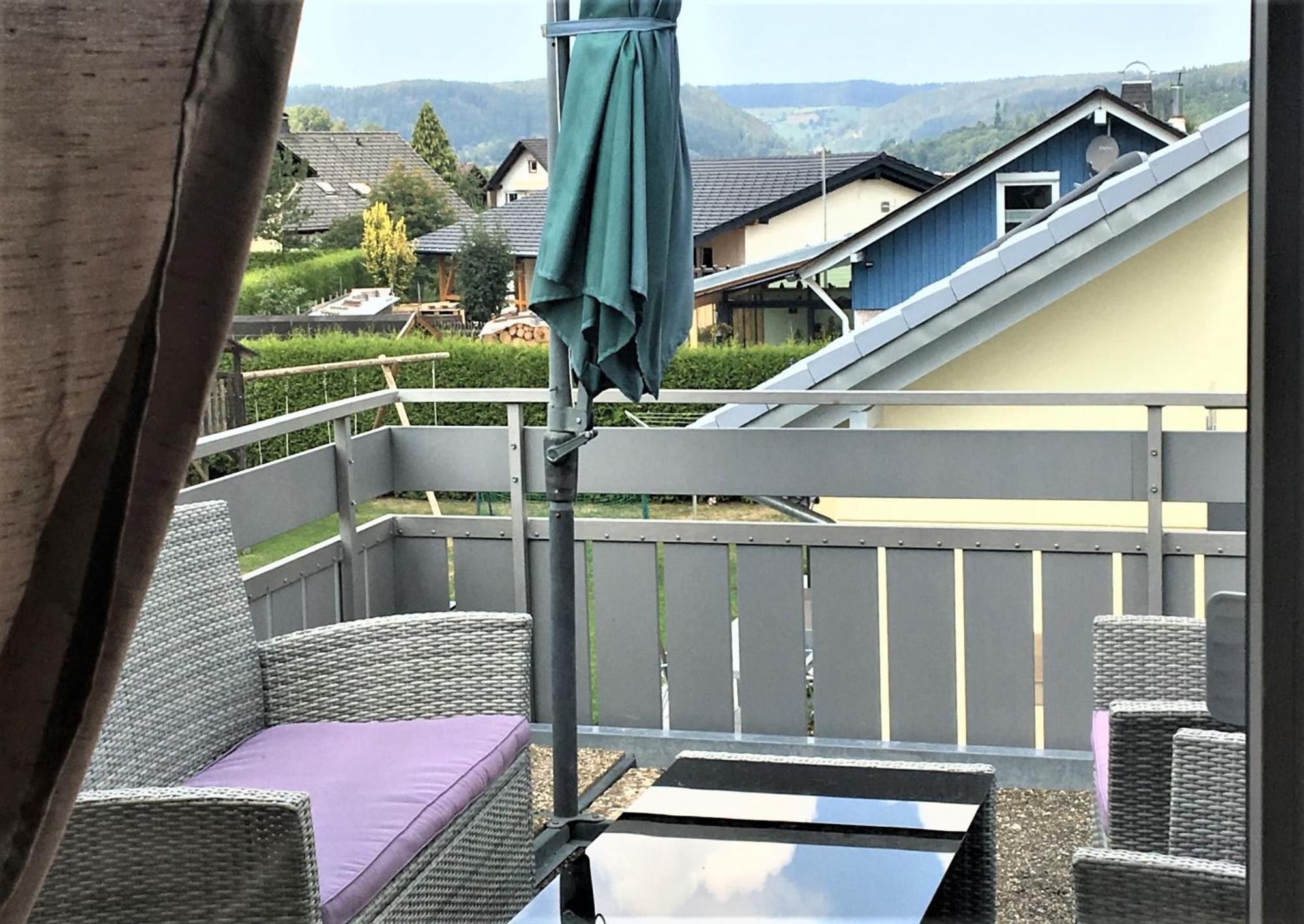 Ferienwohnung Eulennestle เลนซ์เคียร์ช ภายนอก รูปภาพ